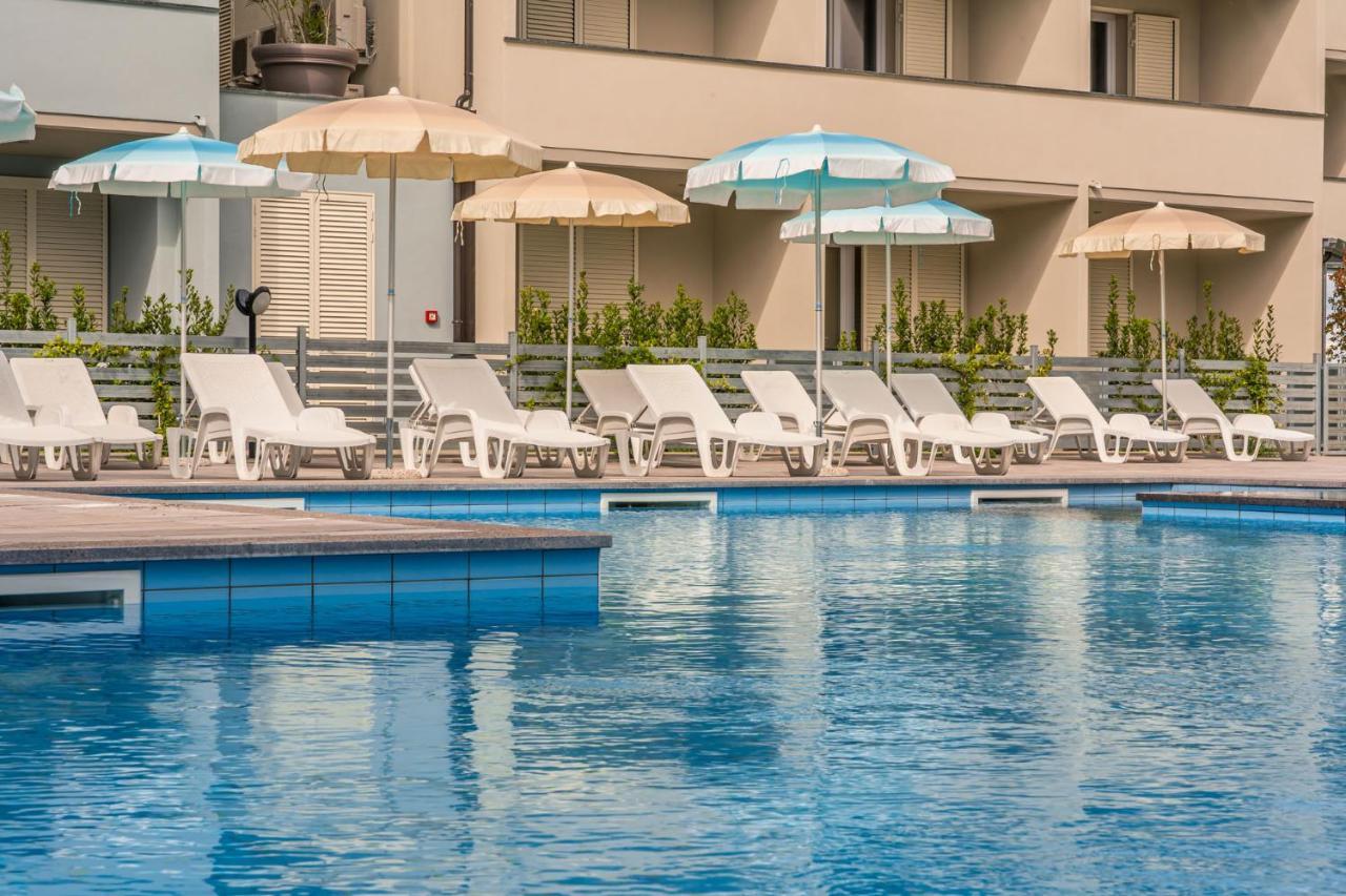Golden Hotel Marina di Cecina Exteriér fotografie